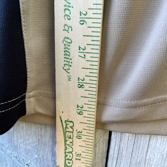 Men’s Grand Slam Performance Golf Polo Size Large Tan with Black Shirt - Picture 8 of 9